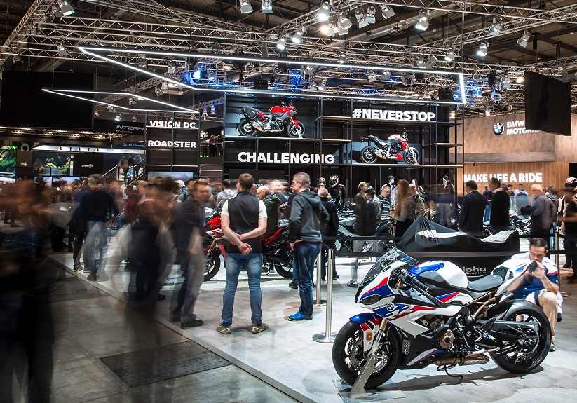 2026年意大利米兰摩托车及自行车展EICMA 展会现场产品演示与行业交流活动