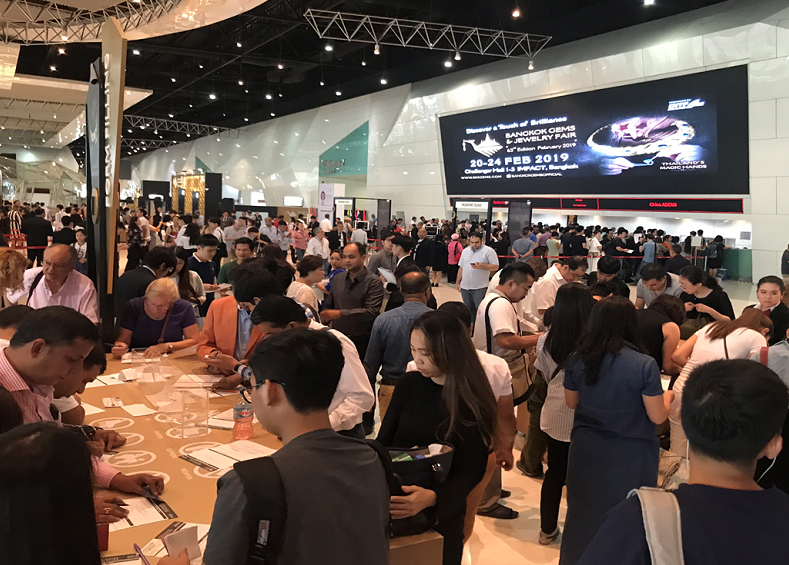 2026年泰国曼谷珠宝及宝石展览会Bangkok Gems & Jewelry Fair展馆内部展台环境实拍