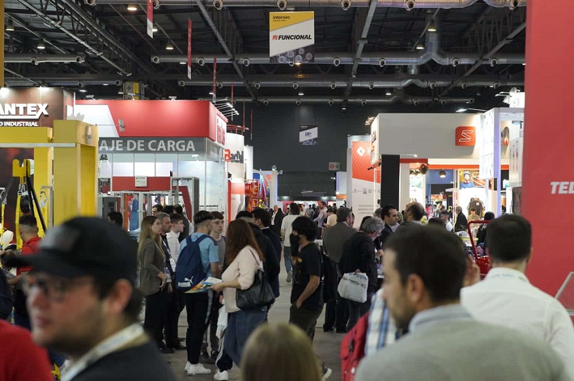 2026年阿根廷安防展览会Intersec Buenos Aires展馆现场，专业观众参观实况