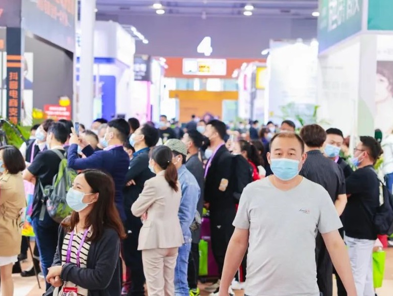 2026年杭州国际时尚发制品博览会-杭州发博会CHPE展馆现场,专业观众参观实况