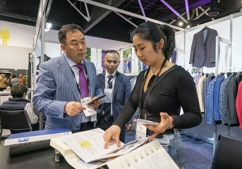 2026年澳洲澳大利亚墨尔本纺织服装采购展Global Sourcing Expo Australia参展商与海外采购商展台洽谈现场