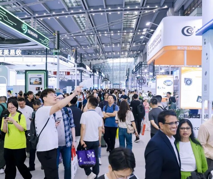 2027年杭州国际数据中心液冷产业展览会DLCE行业机械设备展品展台实拍
