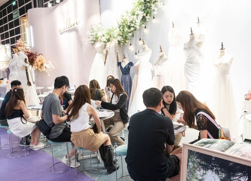 2026年香港婚纱展暨海外婚礼博览Hong Kong Wedding Fair行业机械设备展品展台实拍