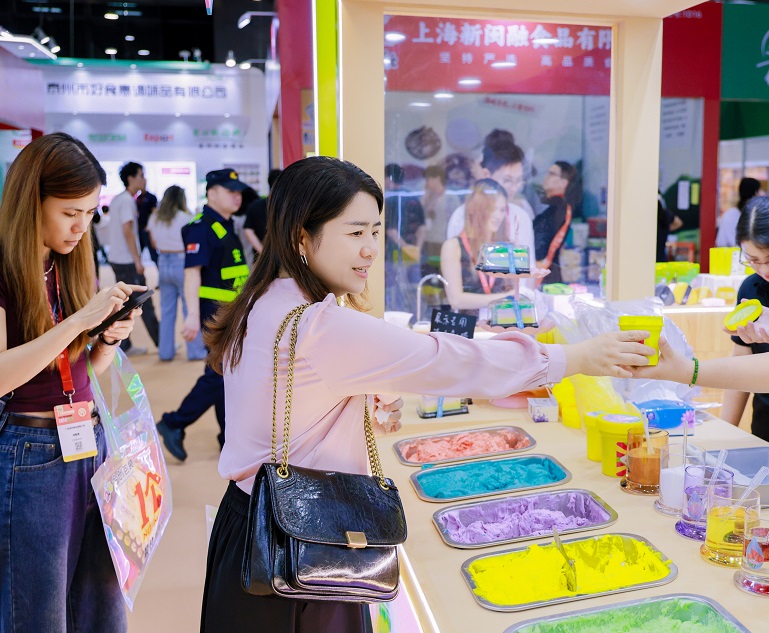 2026年广州国际自有品牌展Marca China展馆内部展台环境实拍