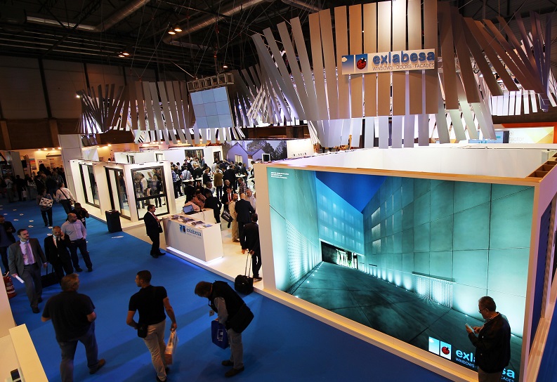 2026年西班牙马德里国际门窗、遮阳展览会VETECO行业机械设备展品展台实拍