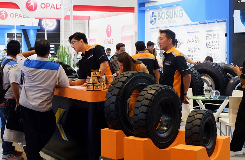2027年印尼电动车及充电桩展览会ELECTRIC VEHICLE INDONESIA展馆内部展台环境实拍