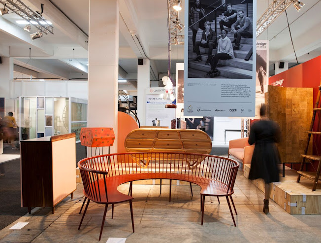 2027年南非家具及家用装饰展览会100% Design Africa展馆现场，专业观众参观实况