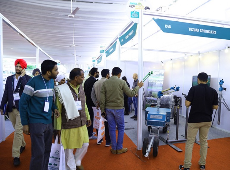 2027年印度农业机械展EIMA Agrimach INDIA参展商与海外采购商展台洽谈现场