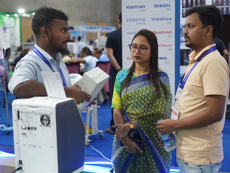 2027年孟加拉达卡医疗器械展览会Meditex Bangladesh展馆现场，专业观众参观实况