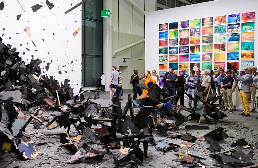 2027年香港巴塞尔艺术展Art Basel Hongkong展馆内部展台环境实拍