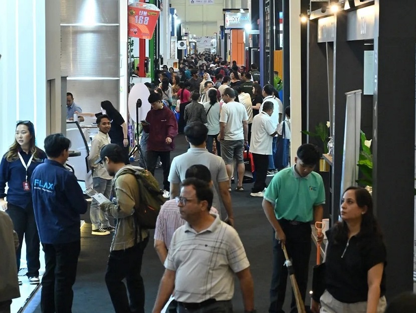 2026年印尼国际建材展览会INDO BUILD TECH参展商与海外采购商展台洽谈现场