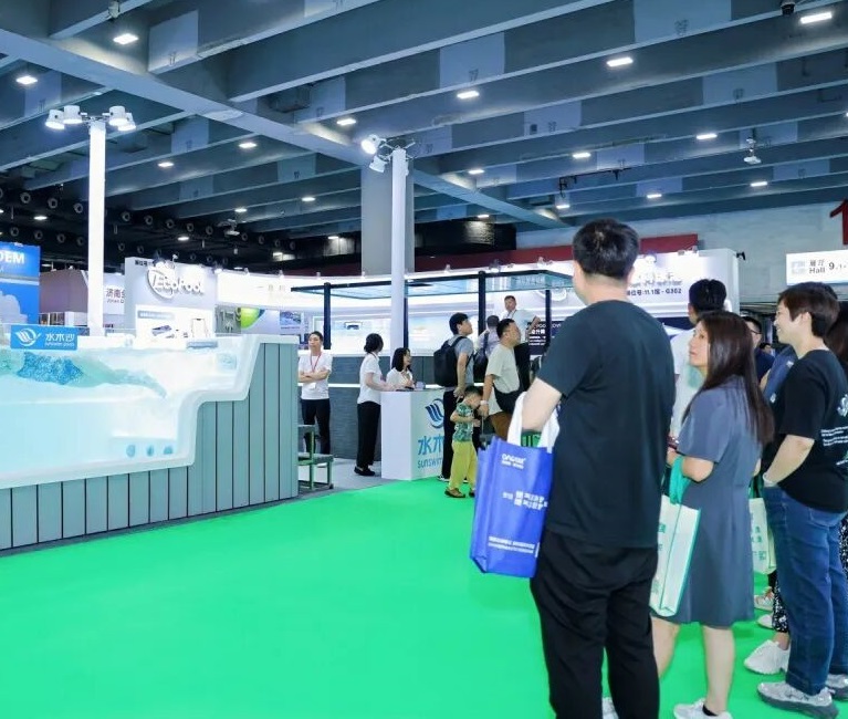2027年广州亚洲泳池SPA展览会Asia Pool & Spa Expo展馆现场，专业观众参观实况