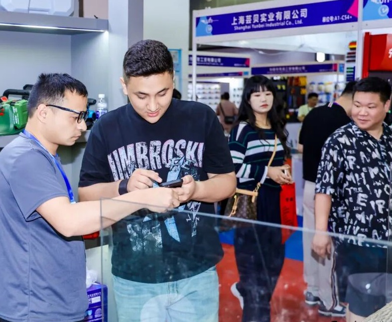 2027年义乌跨境电商展-中国电子商务博览会EC Fair行业机械设备展品展台实拍