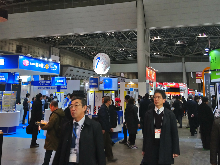 2027年日本东京工厂五金及机电设备展览会FacTex展馆现场,专业观众参观实况