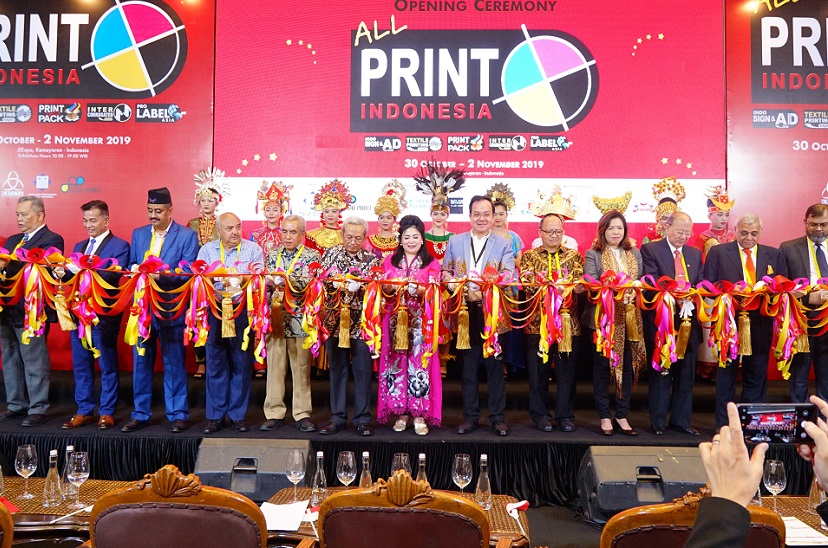 2026年印尼雅加达广告标识印刷包装展览会ALLPRINT INDONESIA参展商与海外采购商展台洽谈现场