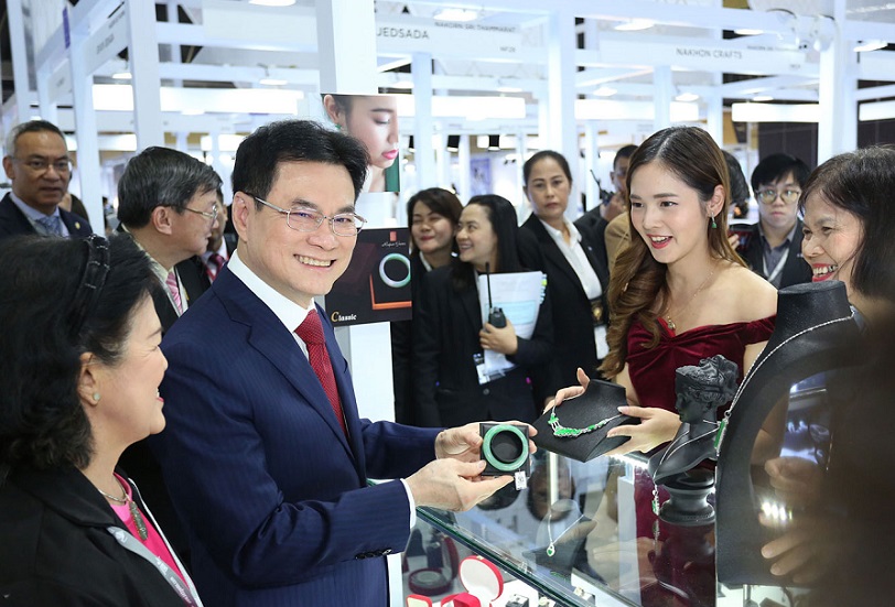 2027年泰国曼谷珠宝展览会JGABJewellery & Gem ASEAN Bangkok展馆现场，专业观众参观实况