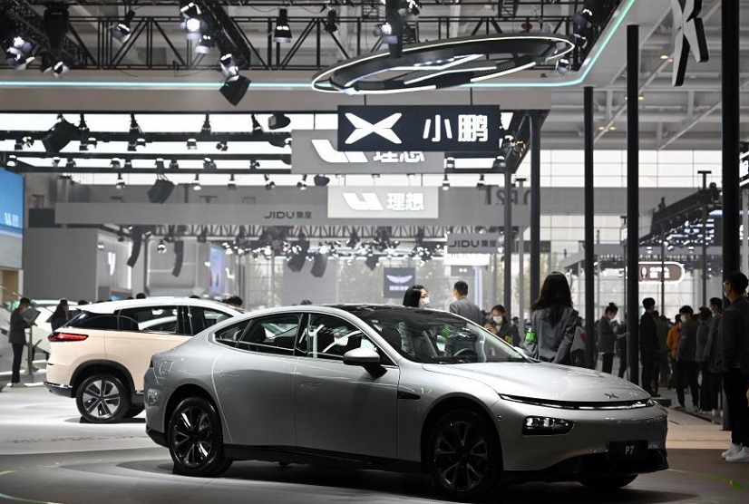 2027年北京国际车展-北京国际新质汽车及未来智慧出行展Auto China参展商与海外采购商展台洽谈现场