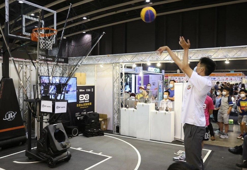 2027年香港运动休闲户外露营用品展览会Hong Kong Sports and Leisure Expo展馆现场,专业观众参观实况