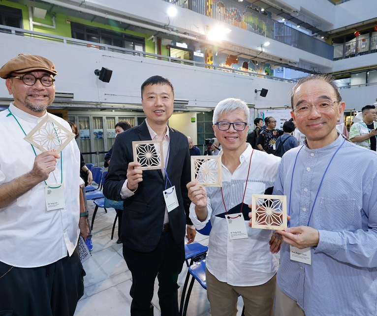 2027年以色列特拉维夫建材及建筑设计展览会The Annual Exhibition Construct & Design展馆现场，专业观众参观实况