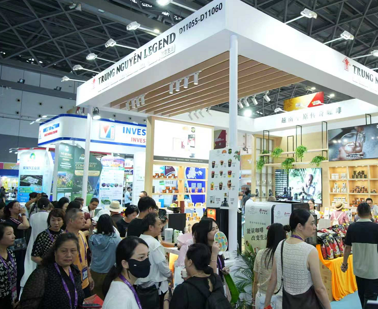 2026年中国东盟博览会-东博会China Asean Expo参展商与海外采购商展台洽谈现场