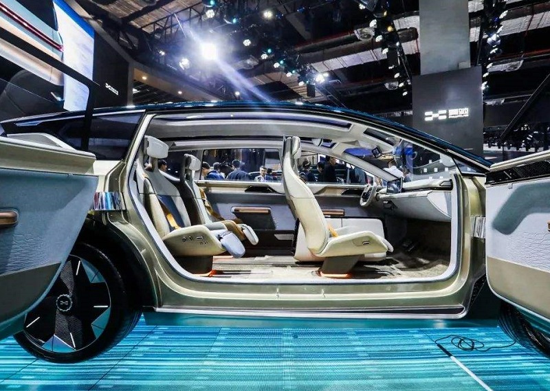 2027年上海车展-上海国际汽车工业展AUTO SHANGHAI展馆内部展台环境实拍