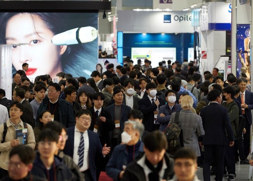 2027年韩国首尔医疗器械及实验室展览会KIMES展馆内部展台环境实拍