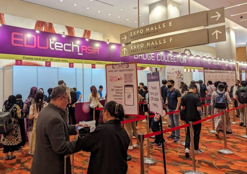 2026年新加坡教育装备展览会EduTECH Asia参展商与海外采购商展台洽谈现场