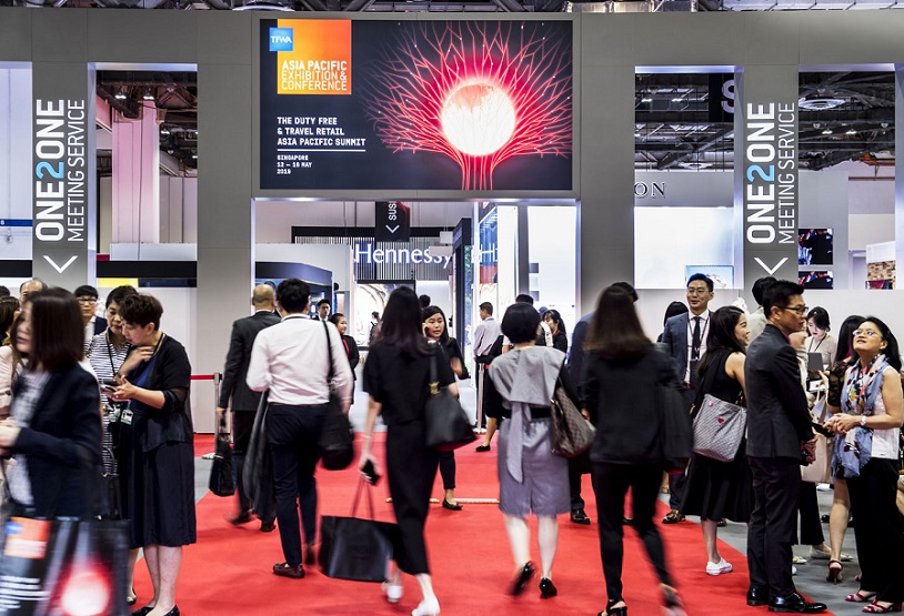 2027年新加坡亚太免税展览与会议TFWATFWA Asia Pacific Exhibition & Conference展馆现场,专业观众参观实况