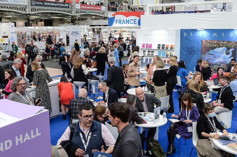 2027年英国伦敦书展览会THE LONDON BOOK FAIR展会现场产品演示与行业交流活动