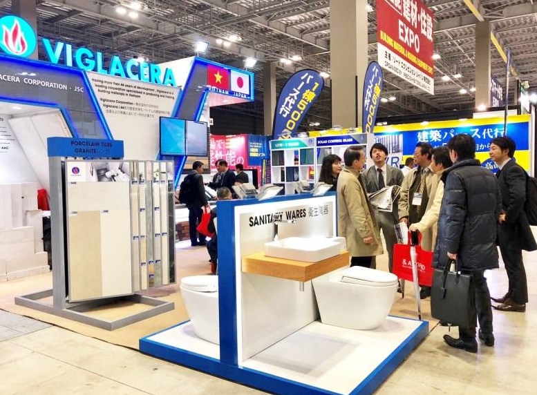 2027年日本大阪建筑建材展览会JAPAN BUILD Osaka展馆现场,专业观众参观实况