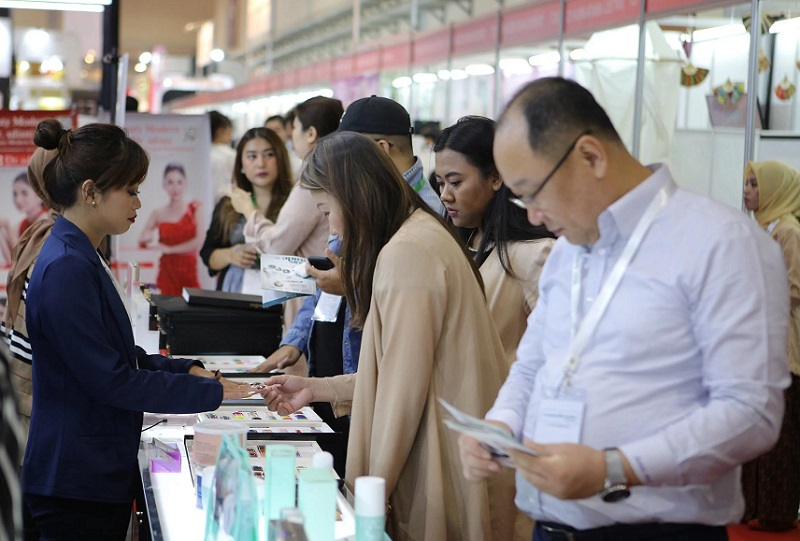 2027年印尼雅加达美容展Indo Beauty Expo行业机械设备展品展台实拍