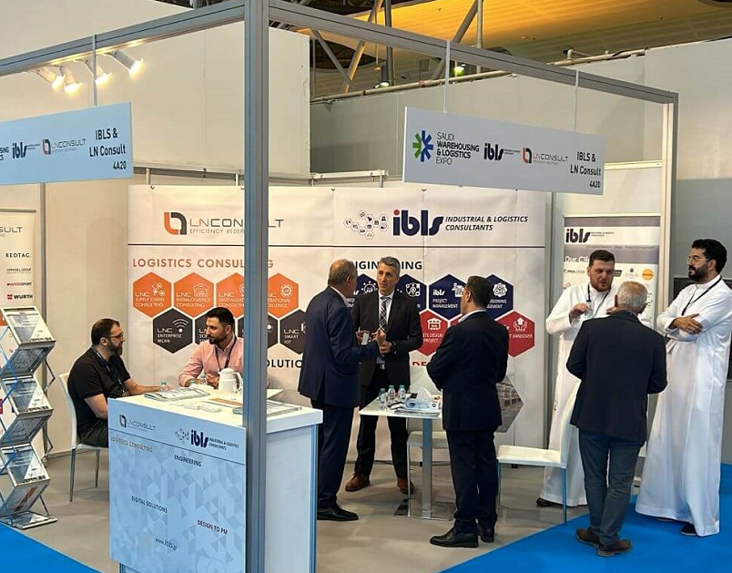2027年沙特利雅得物流及仓储展览会Saudi Warehousing & Logistics Expo参展商与海外采购商展台洽谈现场