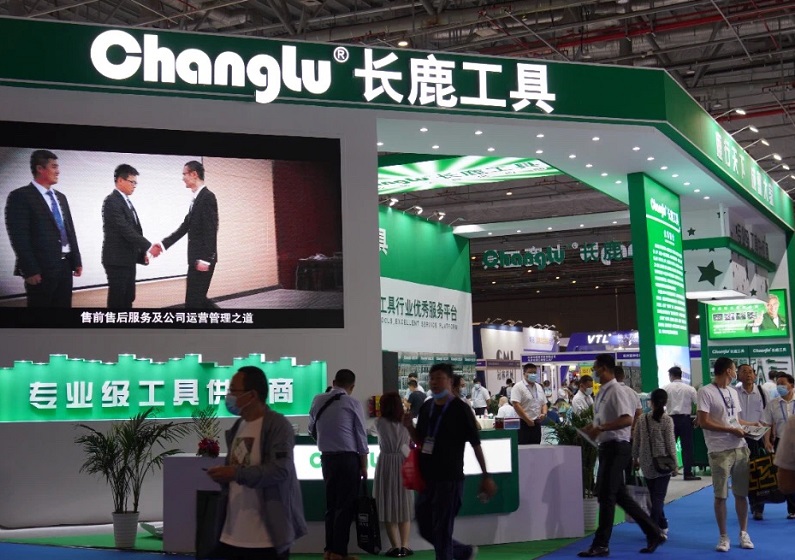 2027年中国国际五金博览会CIHF行业机械设备展品展台实拍