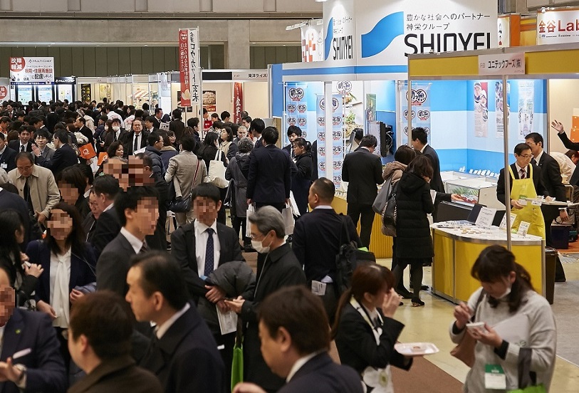 2027年日本东京康复护理展览会Care Show Janpan展馆现场，专业观众参观实况