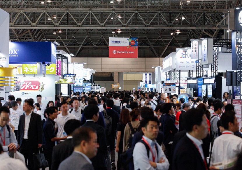 2027年日本东京AI画像、图像识别展览会Vision AI Expo参展商与海外采购商展台洽谈现场