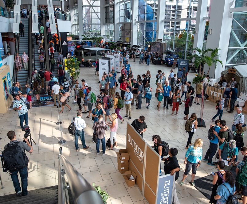 2027年美国户外运动用品展览会Outdoor Retailer行业机械设备展品展台实拍