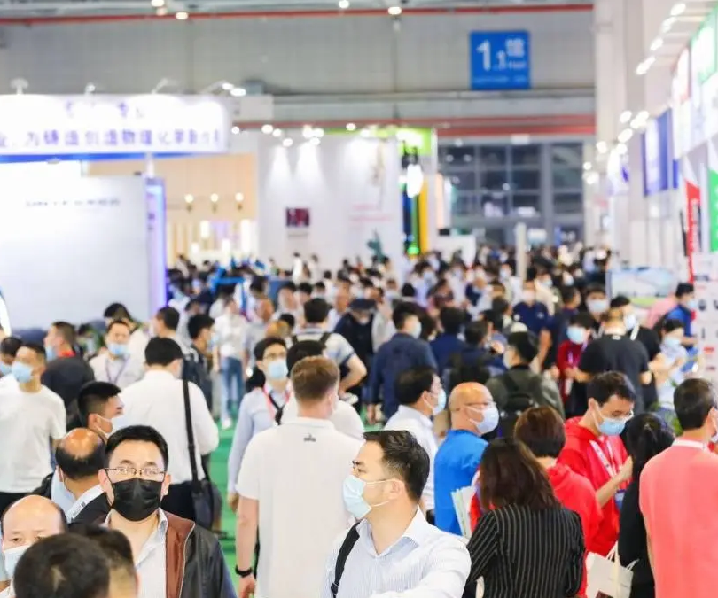 2027年中国（天津）国际铸造博览会METAL CHINA展馆现场，专业观众参观实况