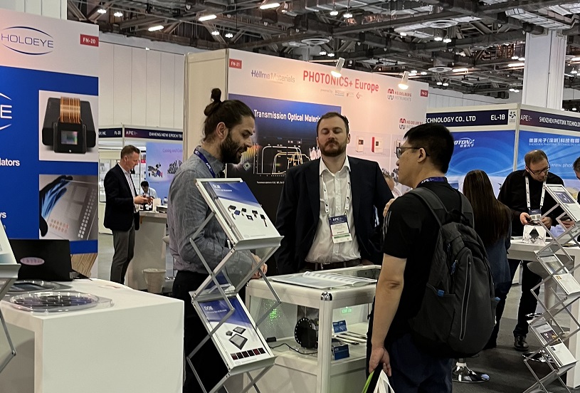 2027年新加坡光电展-新加坡光博会Asia Photonics Expo行业机械设备展品展台实拍