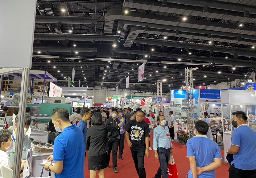 2027年泰国曼谷塑料橡胶展InterPlasInterPlas Thailand展馆现场，专业观众参观实况