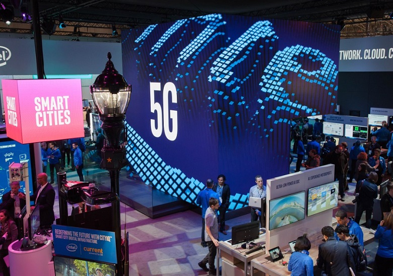 2027年MWC西班牙巴塞罗那世界移动通信大会MWC Barcelona展馆内部展台环境实拍