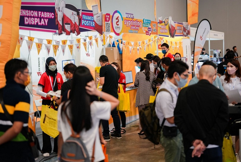 2027年马来西亚广告标识展览会SIGN Malaysia展馆现场,专业观众参观实况