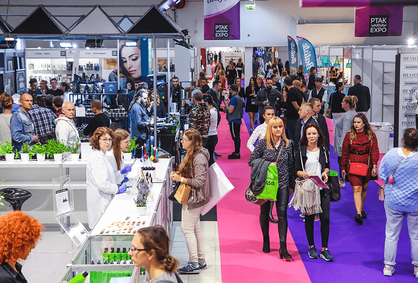 2027年波兰华沙美容展览会Beauty Days参展商与海外采购商展台洽谈现场