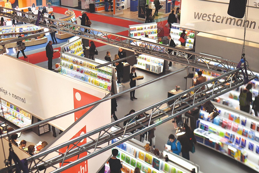 2027年瑞士伯尔尼世界教具装备展览会Swissdidac & Worlddidac展馆内部展台环境实拍