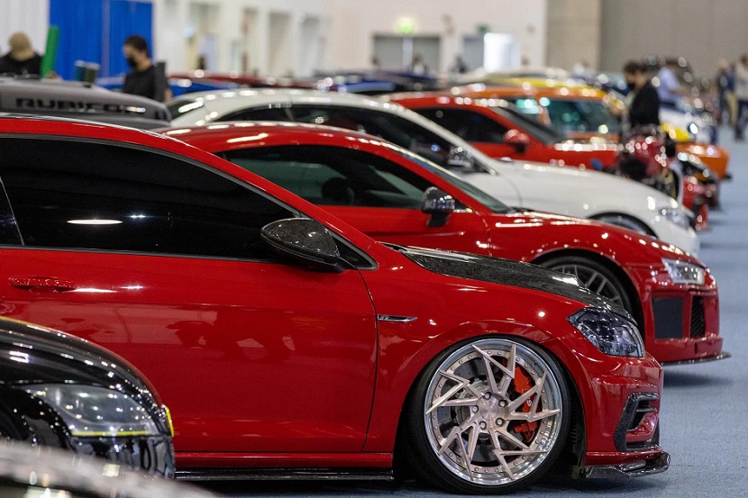 2027年法兰克福墨西哥汽配展览会INA PAACE Automechanika Mexico参展商与海外采购商展台洽谈现场
