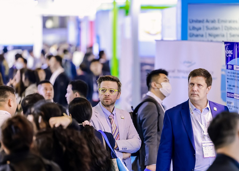 2027年上海国际件杂货运输展WBXWorld Breakbulk Expo行业机械设备展品展台实拍