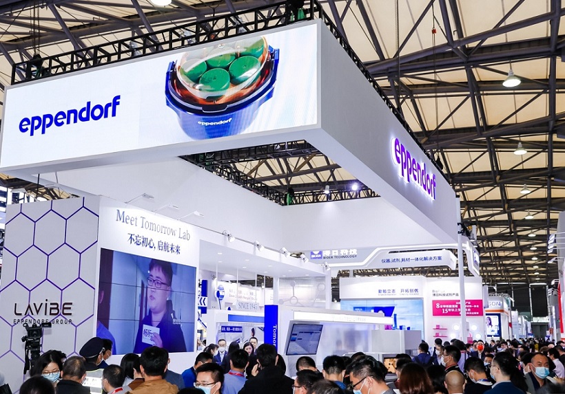 2026年慕尼黑上海国际分析生化及实验室展览会Analytica China展馆现场，专业观众参观实况