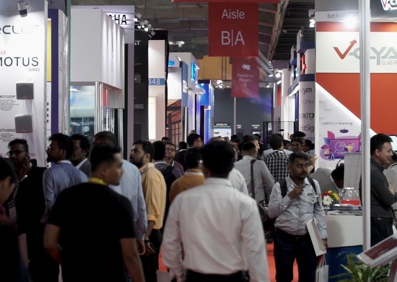 2027年印度孟买音视频集成及视听展览会InfoComm India参展商与海外采购商展台洽谈现场