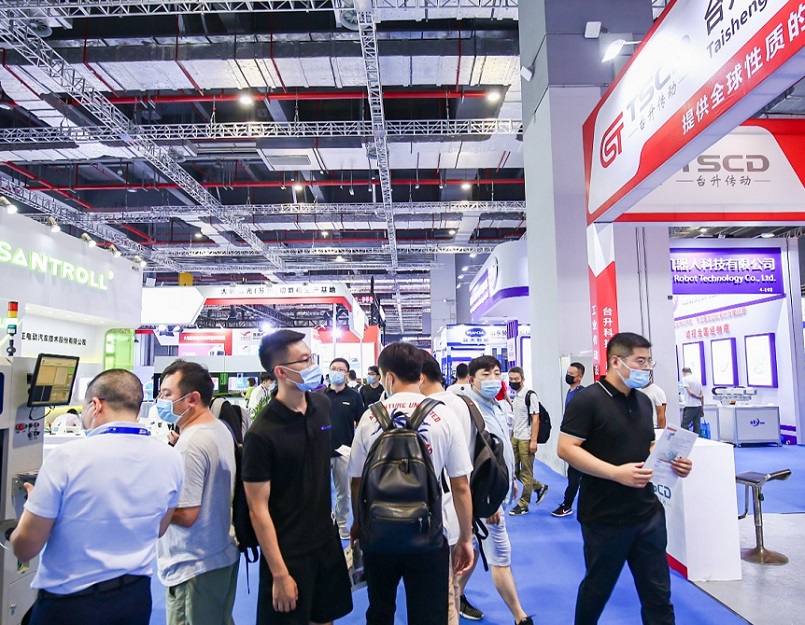 2027年上海国际半导体技术大会暨展览会SIA展馆内部展台环境实拍