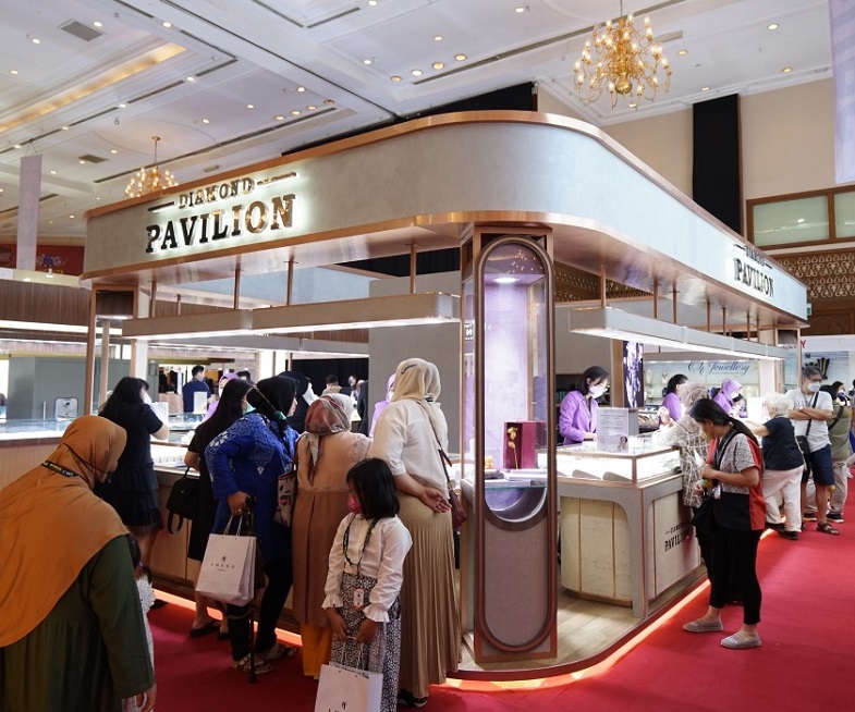 2026年印尼泗水珠宝展览会Jakarta International Jewellery Fair展馆现场，专业观众参观实况