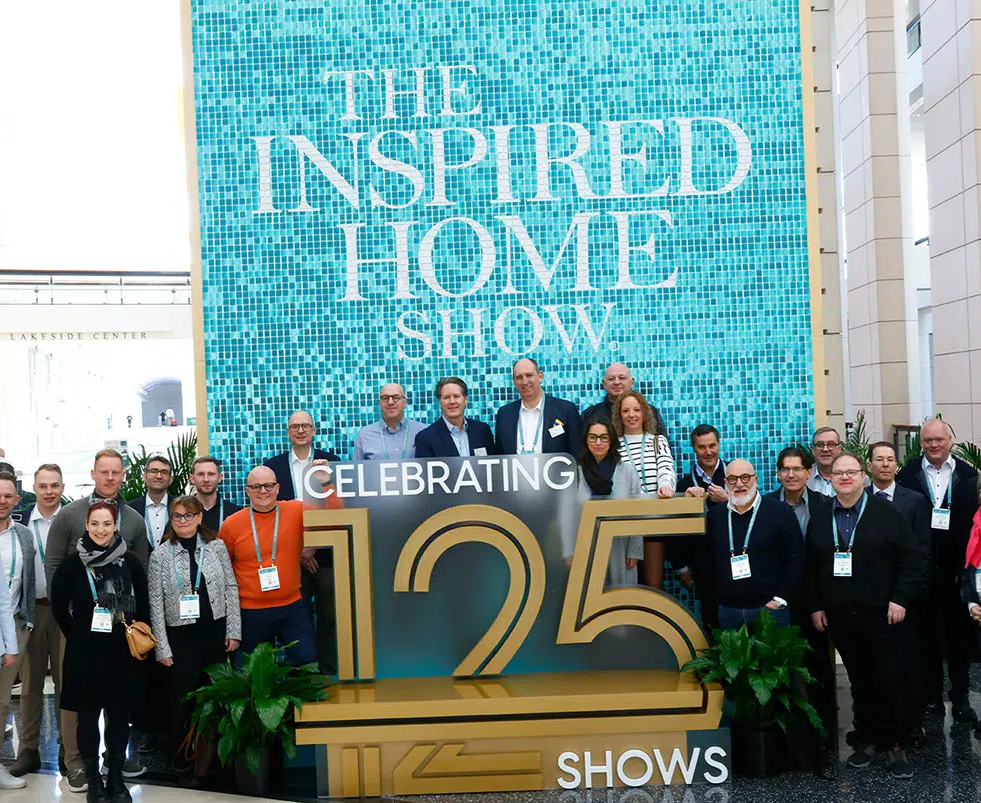2027年美国芝加哥家庭用品展IHSThe Inspired Home Show展馆现场，专业观众参观实况